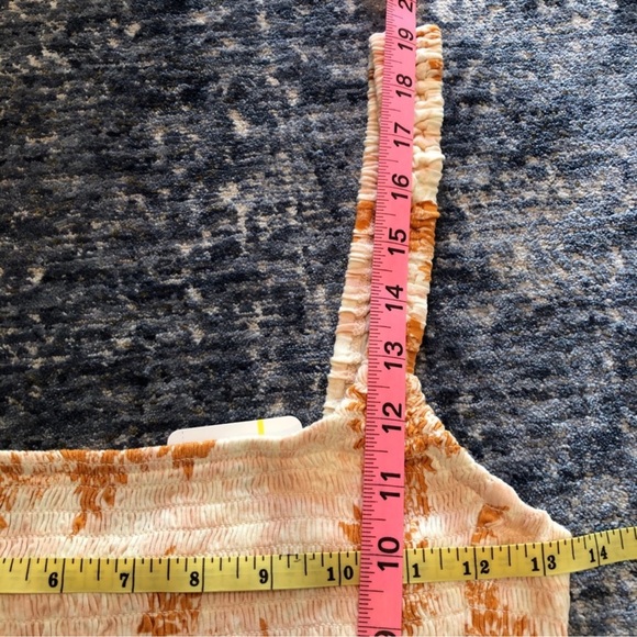 Free People Hannah Smocked Floral Tank Top Yellow & Gold NWT Women’s Size Medium - Picture 9 of 10